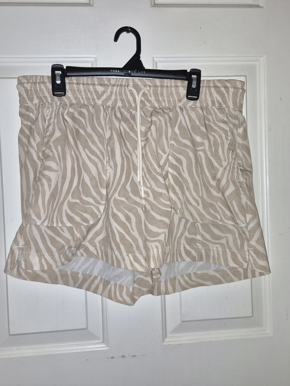 Old Navy Beige & White Zebra Print Athletic Shorts